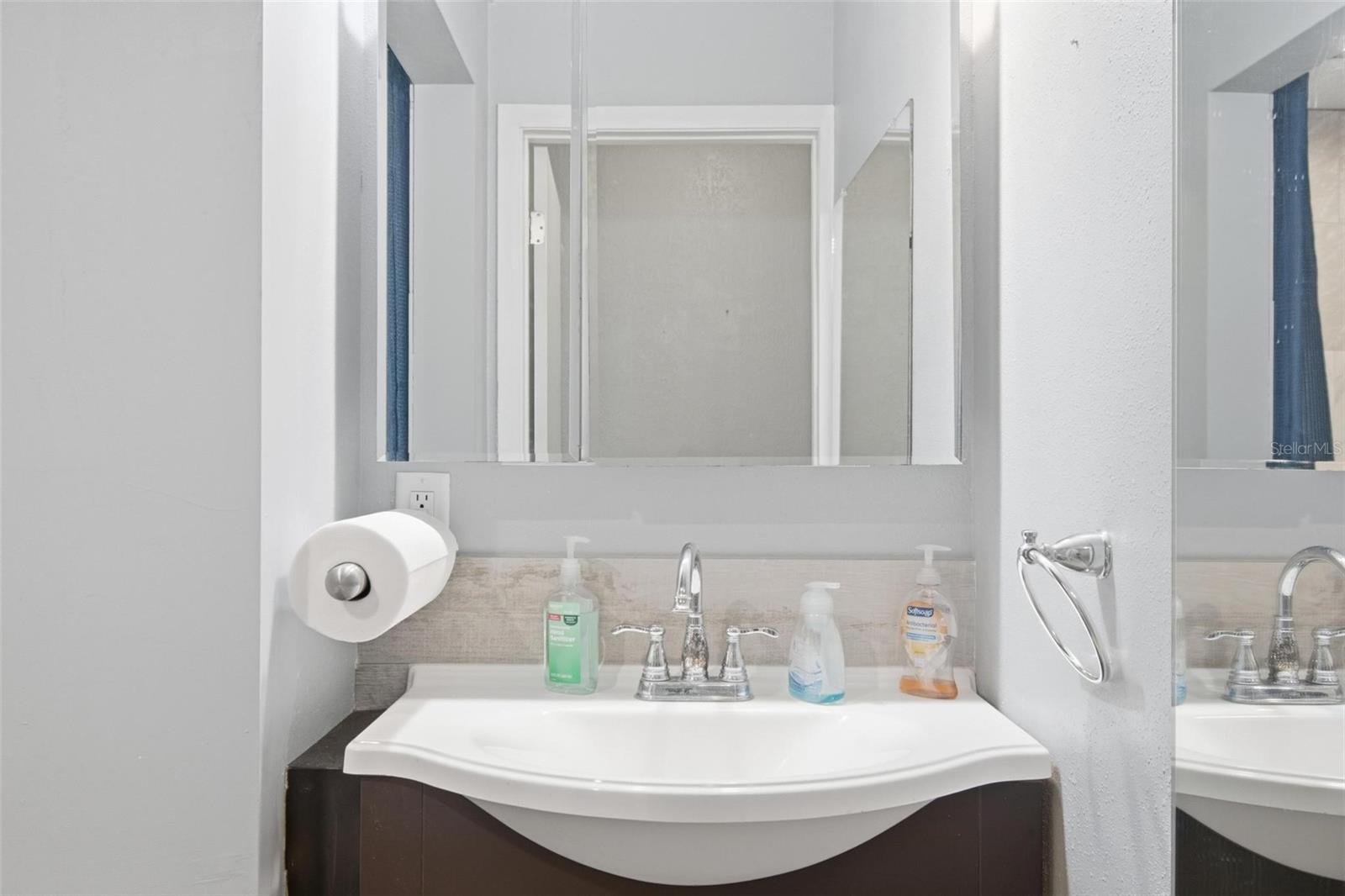 101 PALM HARBOR PKWY #OB2, PALM COAST, FL, 32137