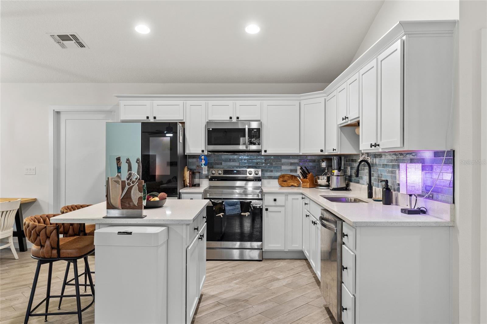 1701 S PALMETTO AVE, SANFORD, FL, 32771