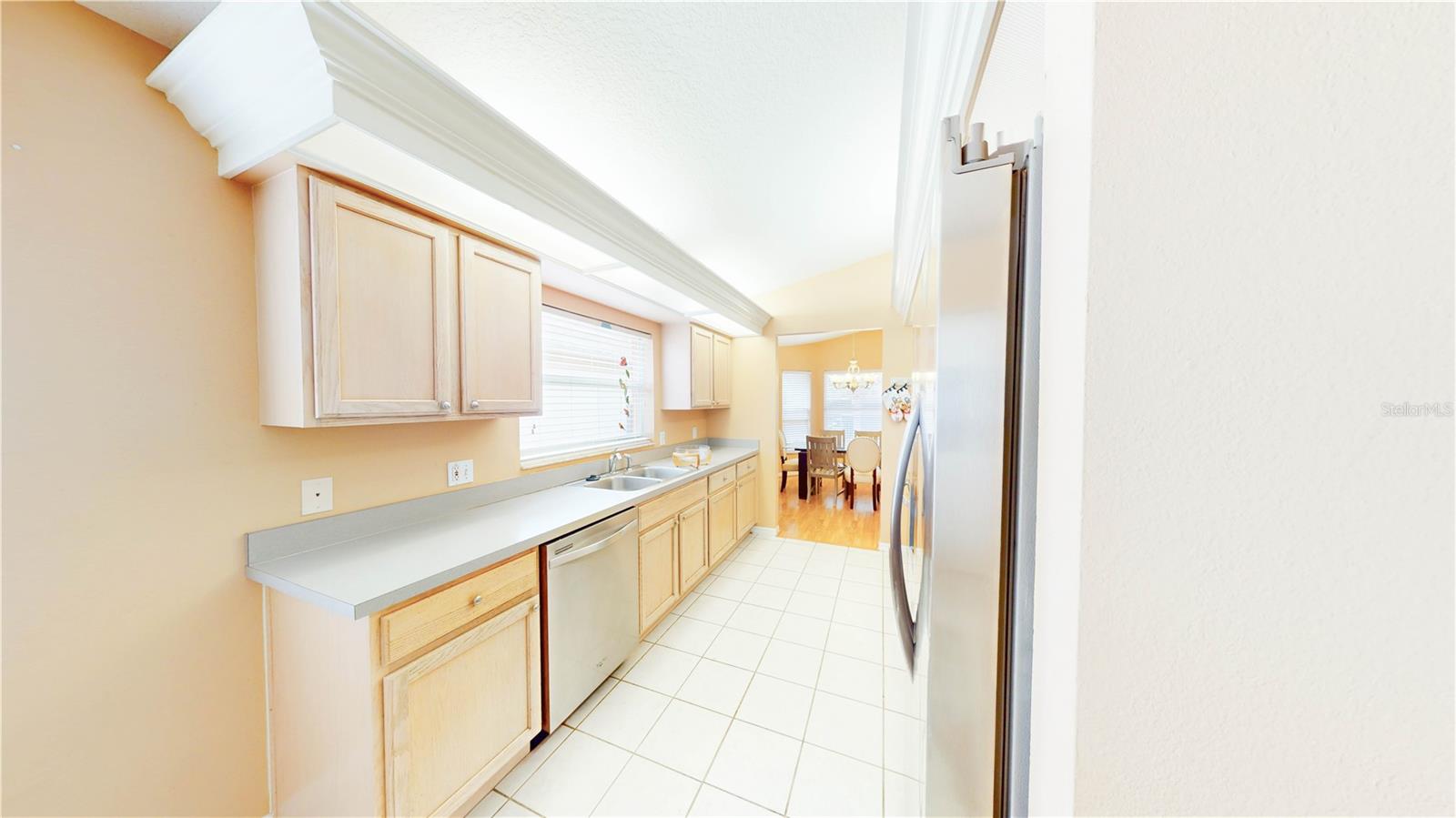 1103 MALLORY POINT DR, VALRICO, FL, 33596
