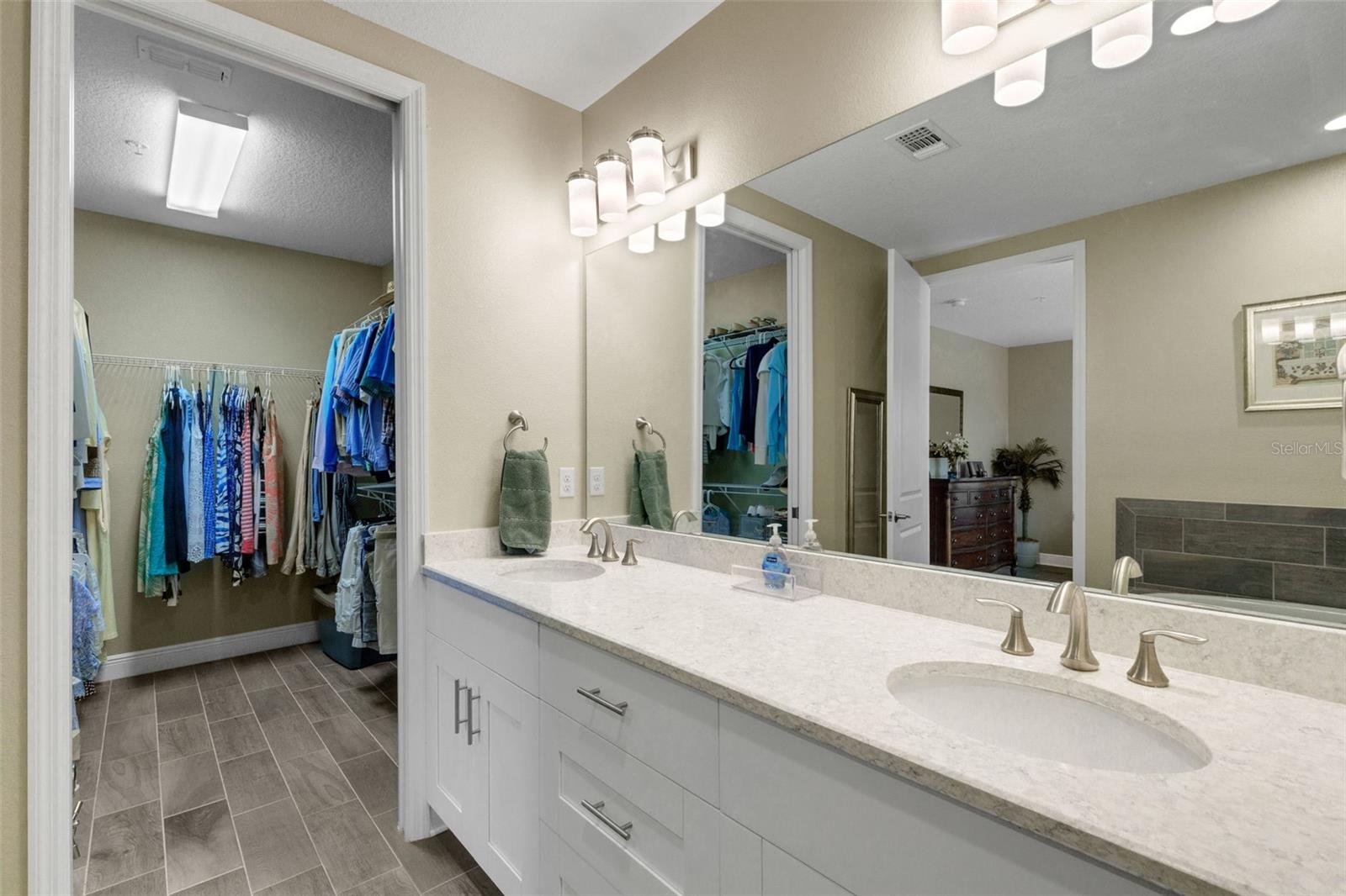 3450 77TH ST W #201, BRADENTON, FL, 34209