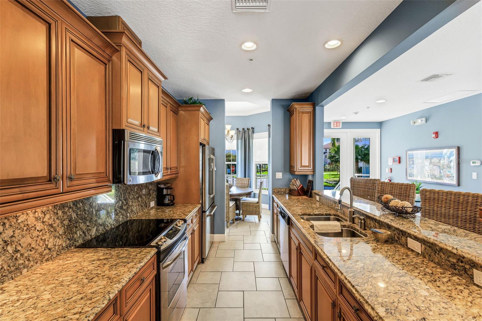 3450 77TH ST W #201, BRADENTON, FL, 34209