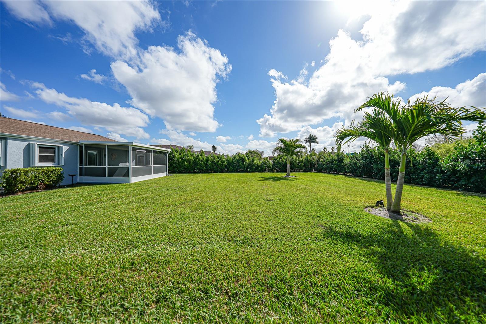 1120 SE 23RD TER, CAPE CORAL, FL, 33990