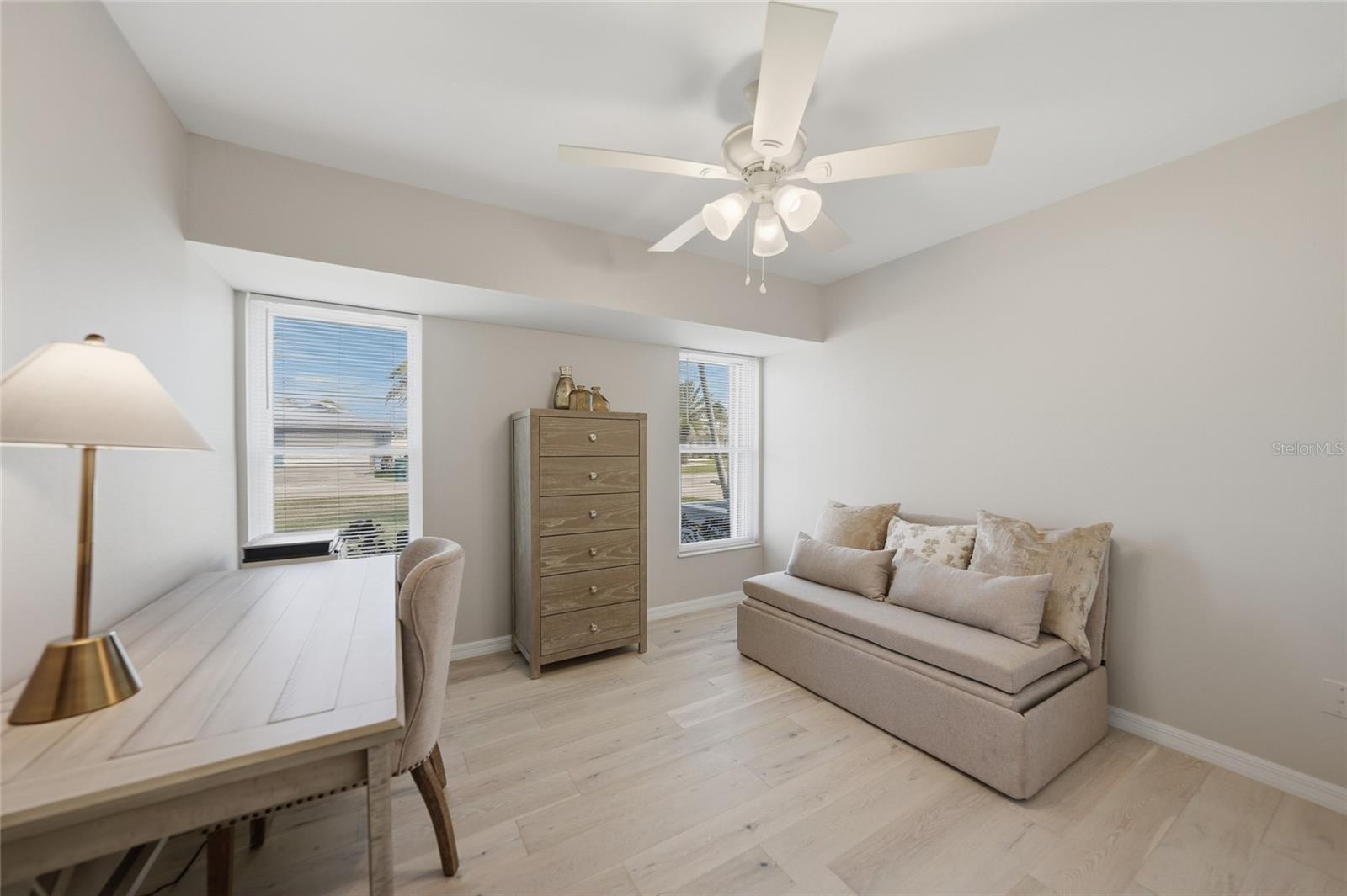 1120 SE 23RD TER, CAPE CORAL, FL, 33990