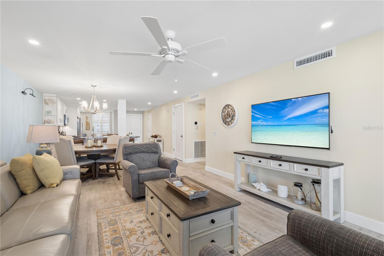 5880 MIDNIGHT PASS RD #704, SARASOTA, FL, 34242