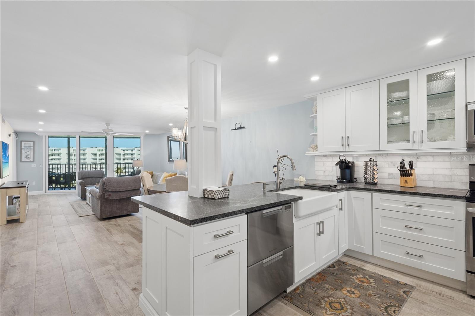 5880 MIDNIGHT PASS RD #704, SARASOTA, FL, 34242