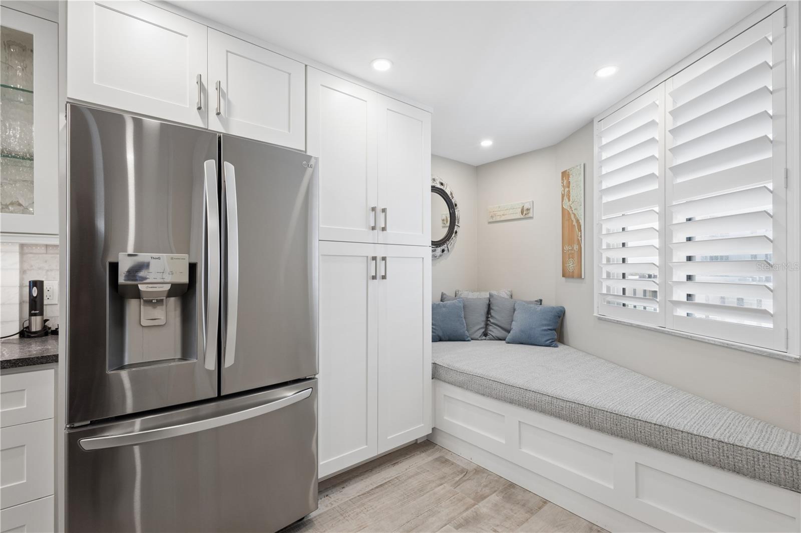 5880 MIDNIGHT PASS RD #704, SARASOTA, FL, 34242