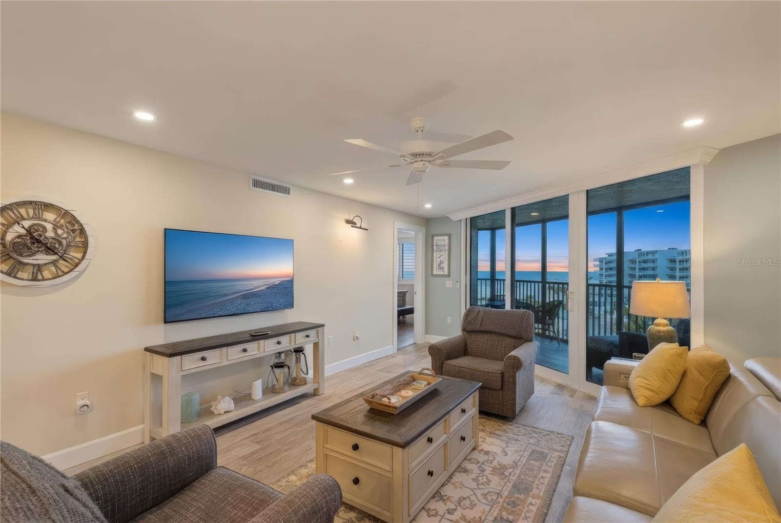 5880 MIDNIGHT PASS RD #704, SARASOTA, FL, 34242