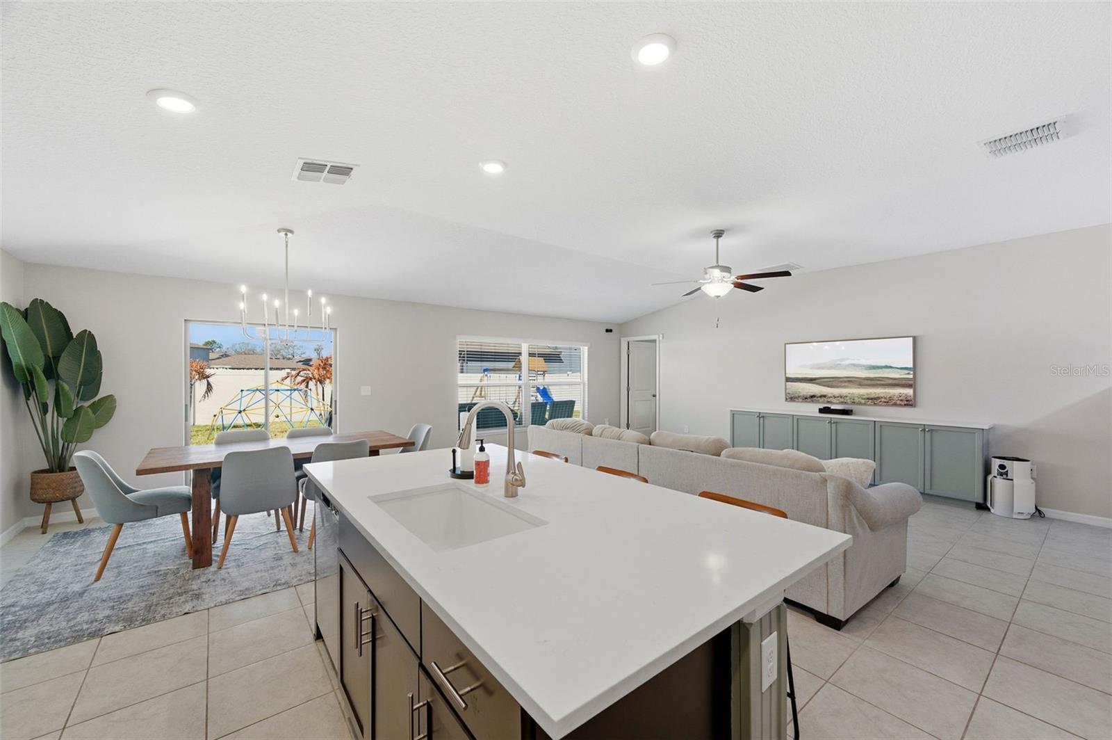 10387 SCARLET SKIMMER DR, RIVERVIEW, FL, 33578