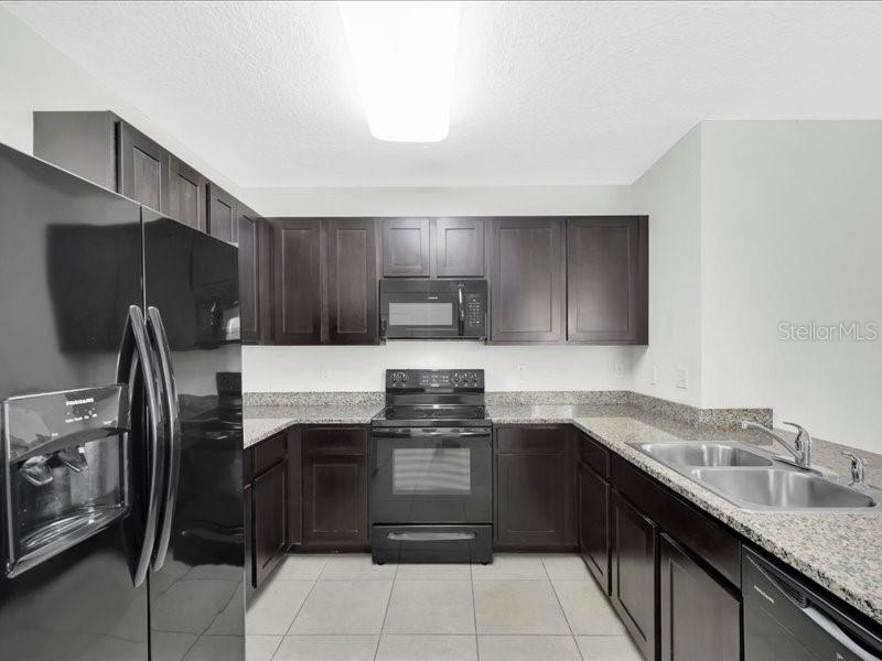 3608 DIAMOND LEAF CT, VALRICO, FL, 33594