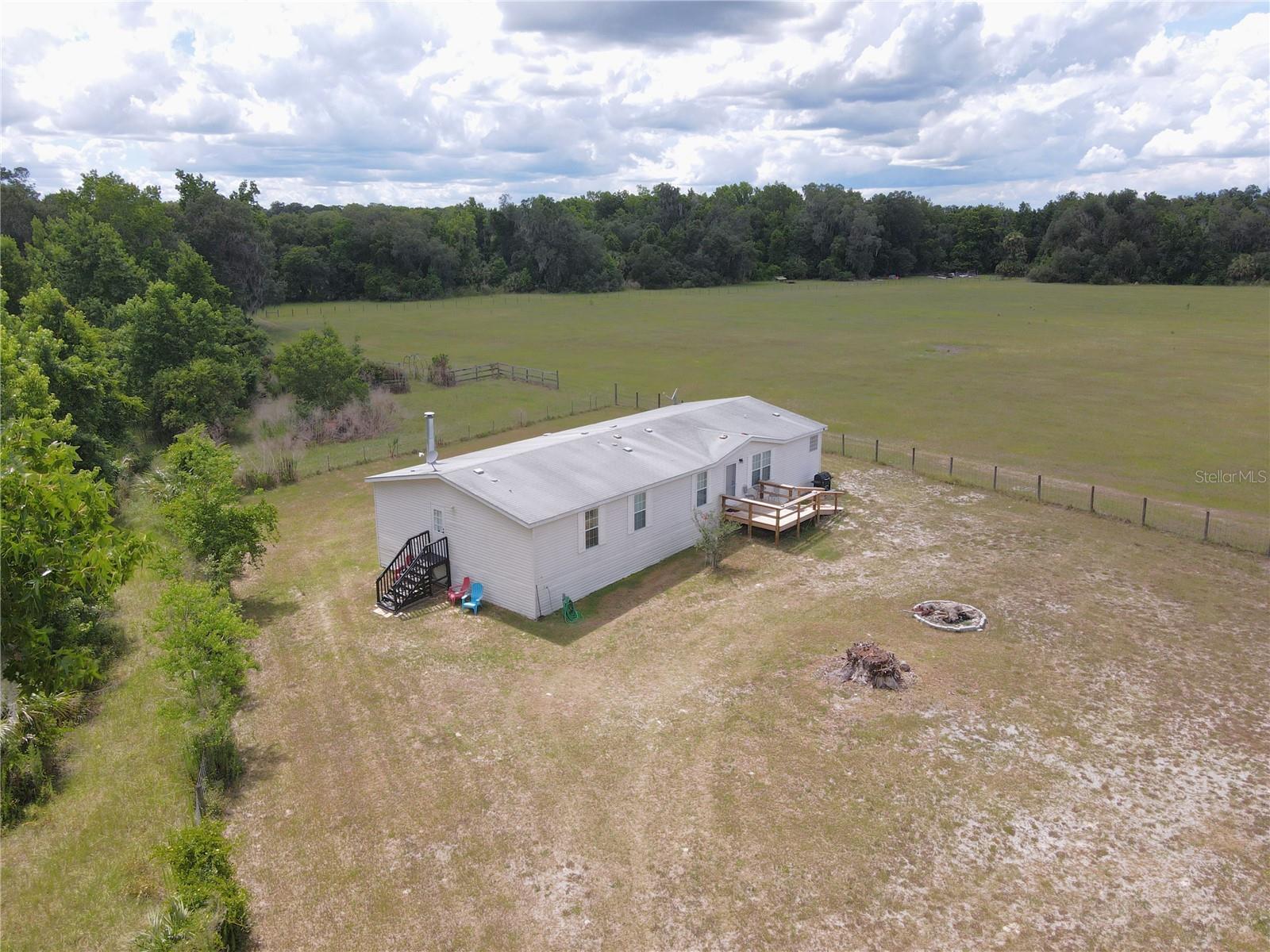 11816 SE COUNTY ROAD 234, MICANOPY, FL, 32667