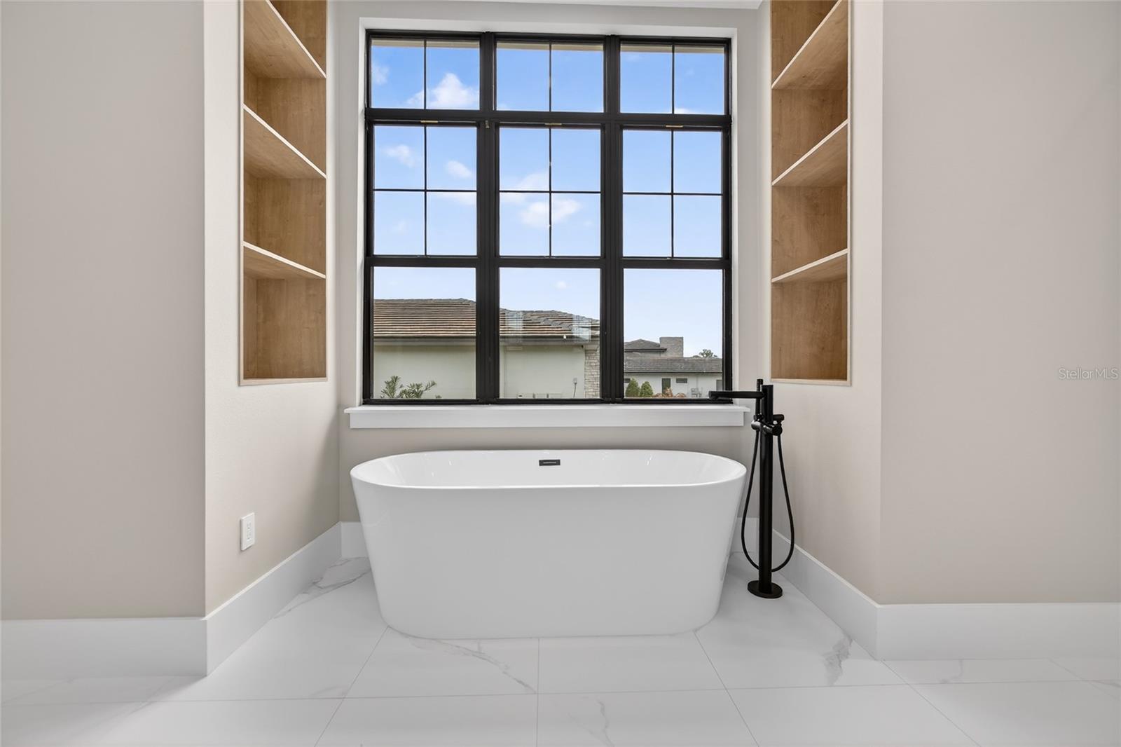 16130 PENDIO DR, BELLA COLLINA, FL, 34756