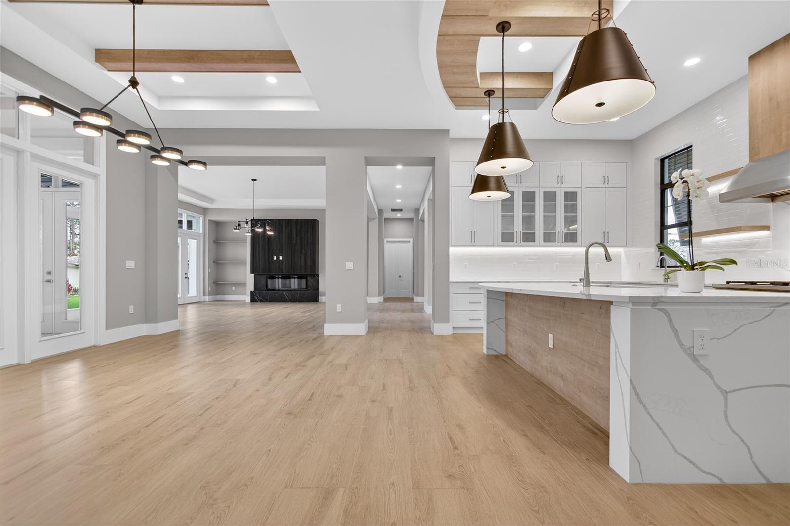 16130 PENDIO DR, BELLA COLLINA, FL, 34756