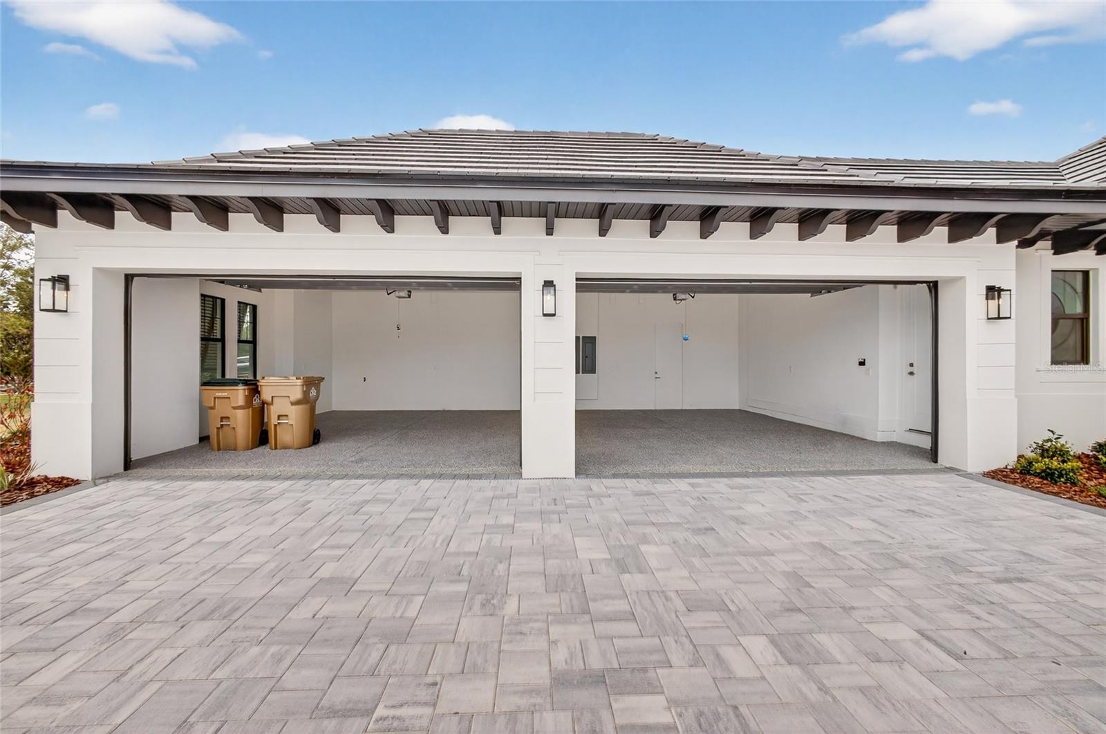 16130 PENDIO DR, BELLA COLLINA, FL, 34756