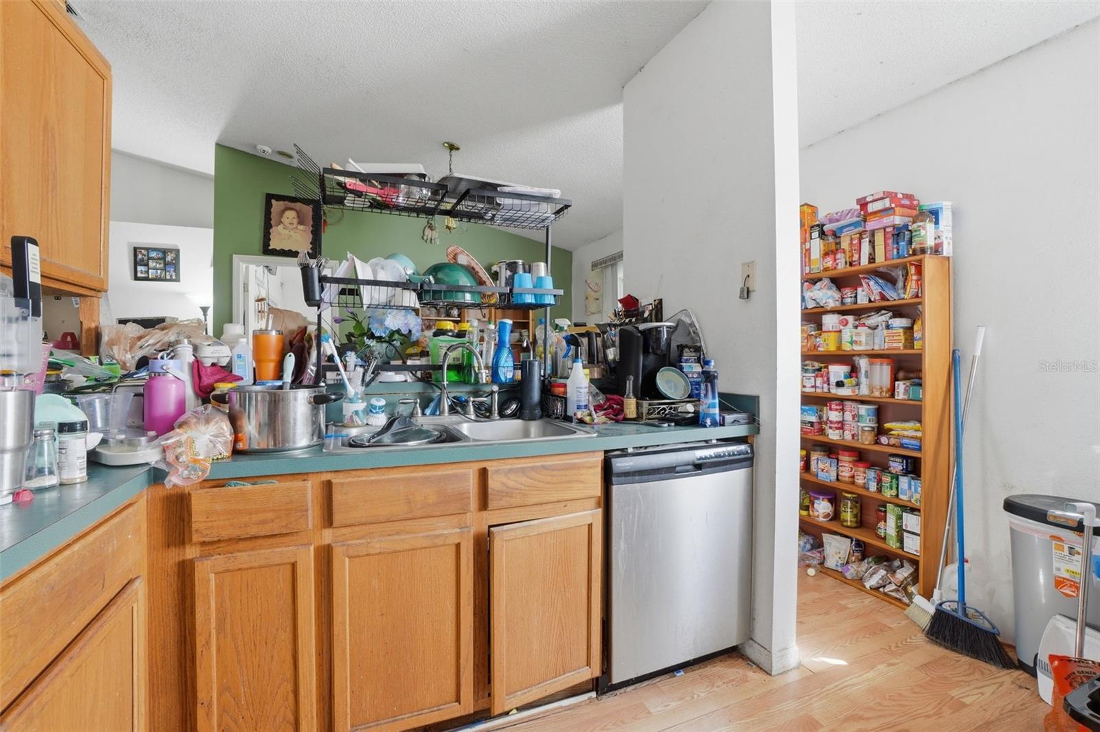 1650 E WELCH RD, APOPKA, FL, 32712