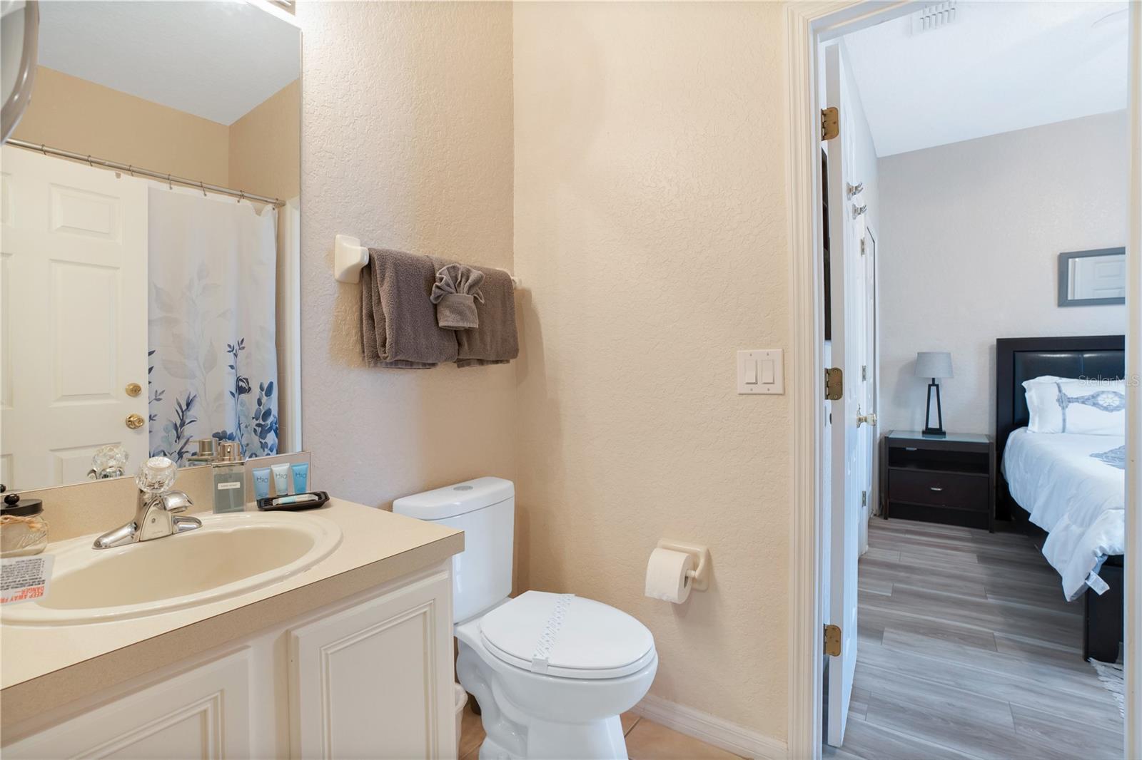 219 MIRAMAR AVE, DAVENPORT, FL, 33897