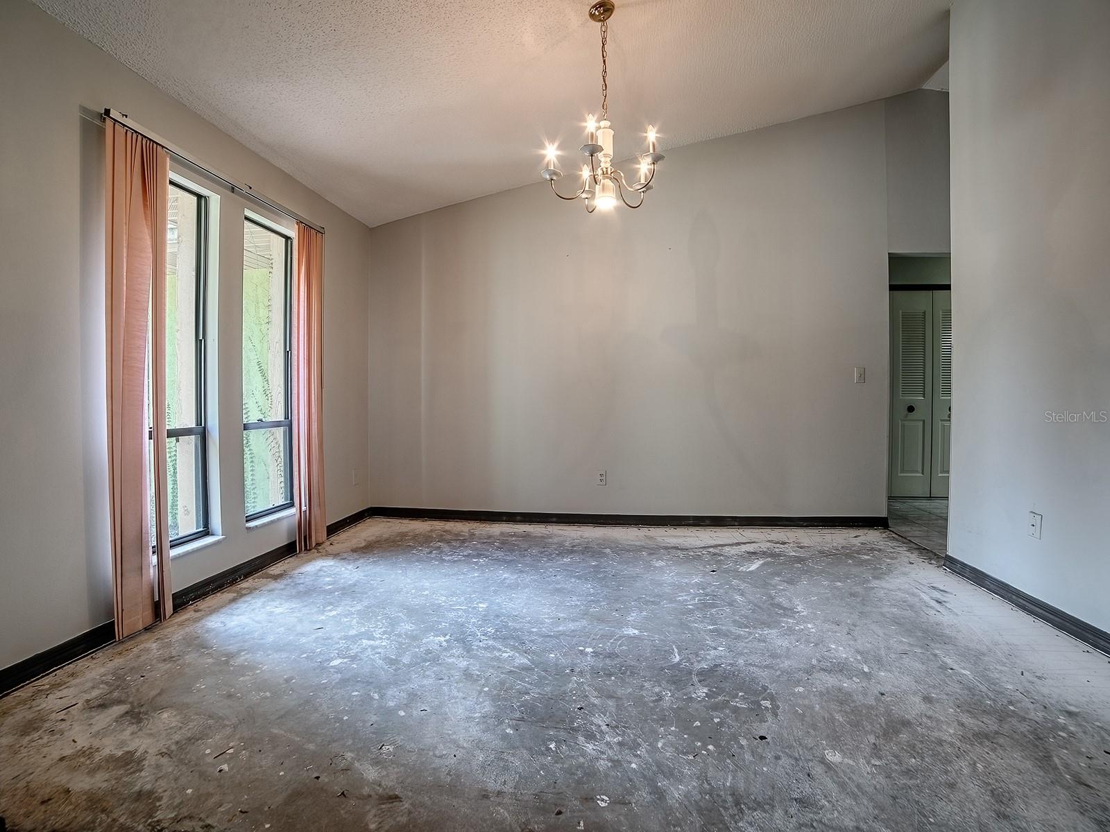 912 SHEILA PL, APOPKA, FL, 32703