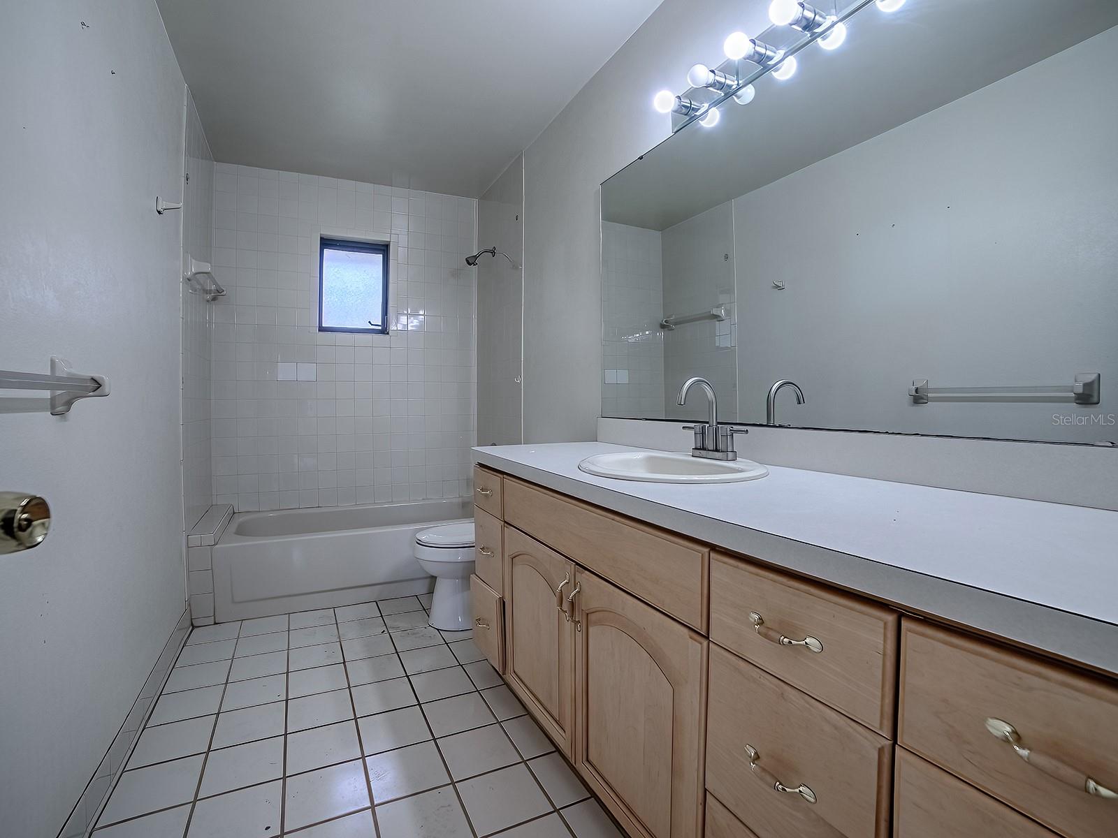 912 SHEILA PL, APOPKA, FL, 32703