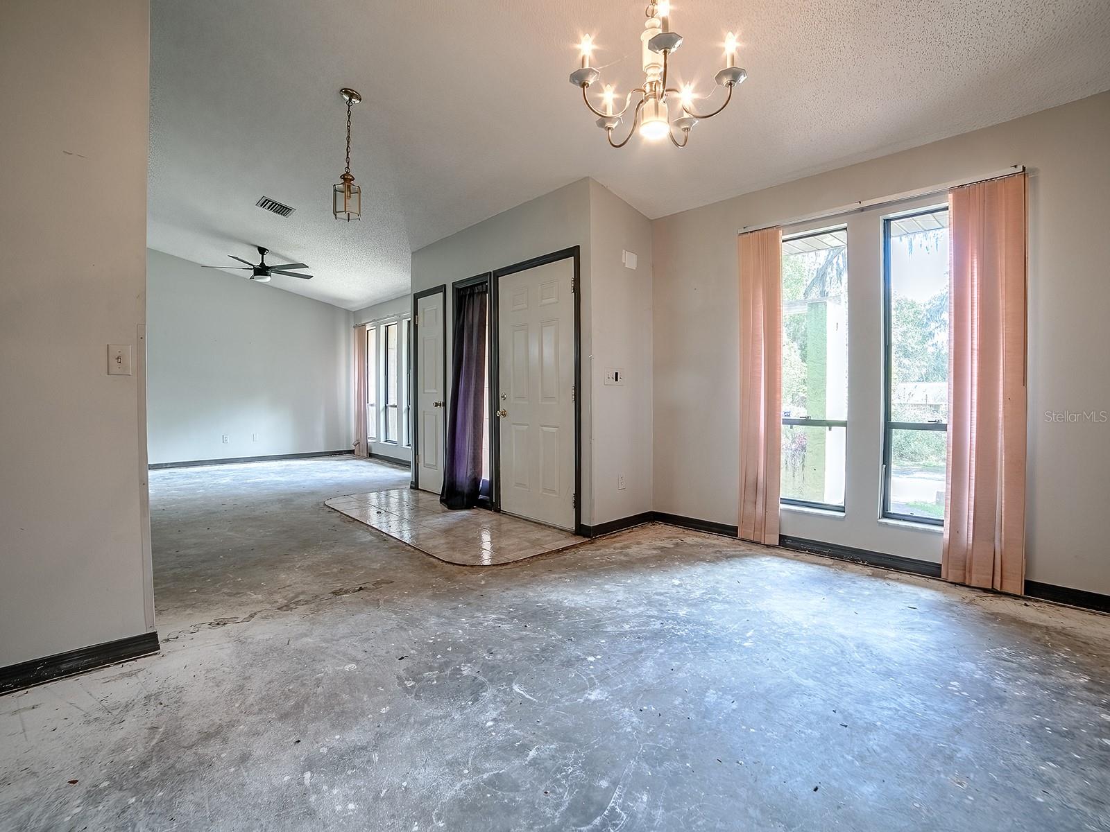 912 SHEILA PL, APOPKA, FL, 32703