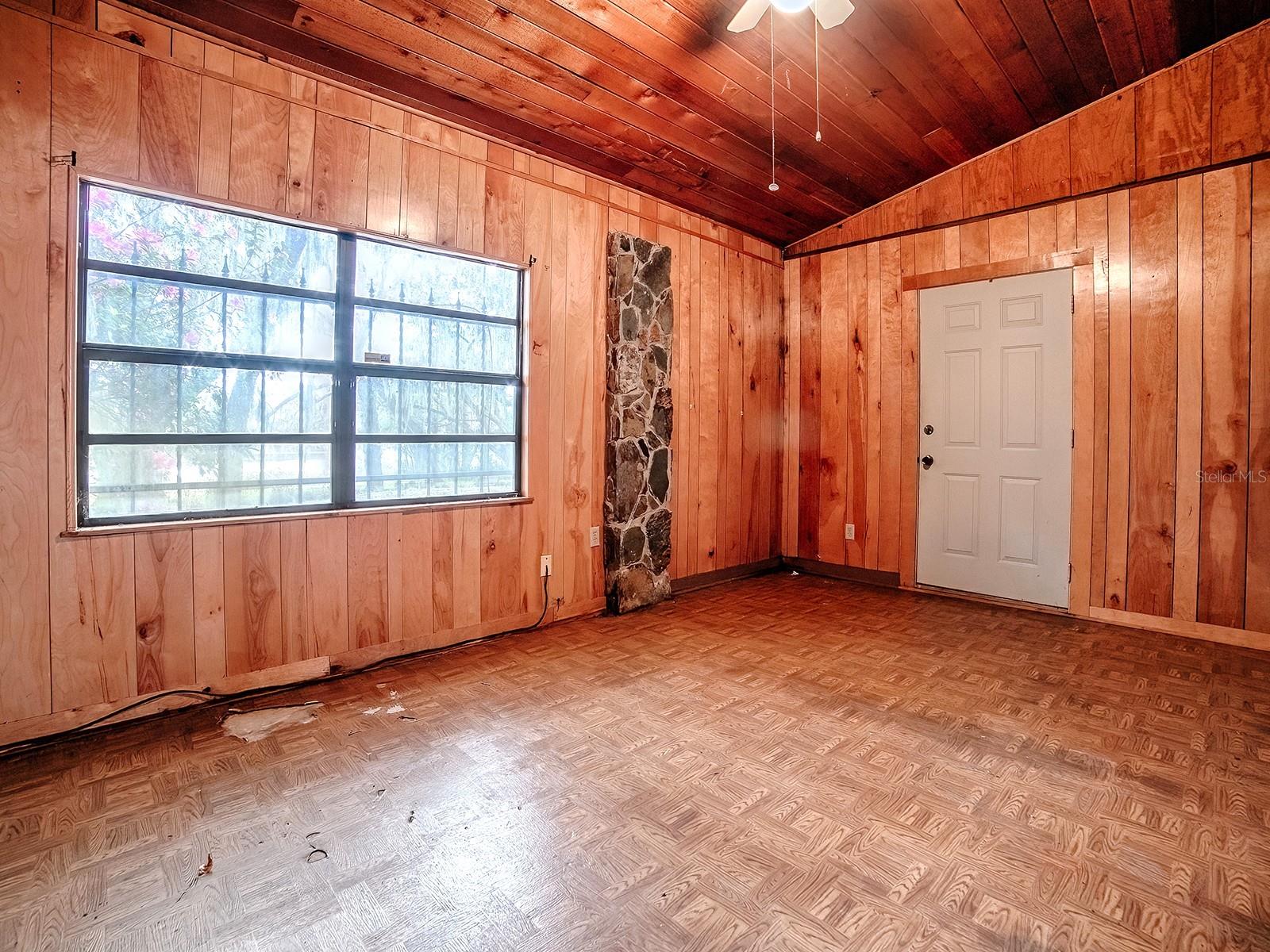 913 SHEILA PL, APOPKA, FL, 32703