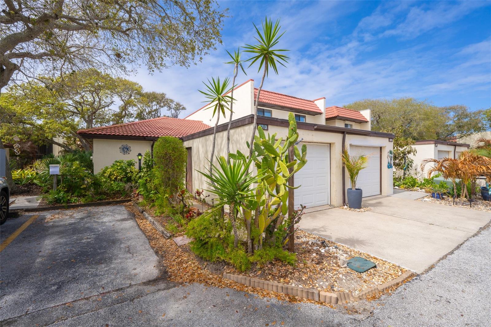 8713 BAY CT, CAPE CANAVERAL, FL, 32920