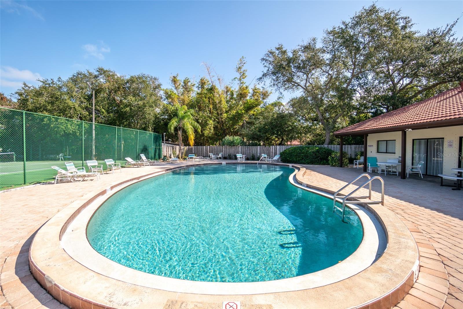 8713 BAY CT, CAPE CANAVERAL, FL, 32920