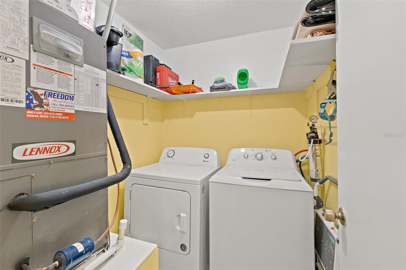 8713 BAY CT, CAPE CANAVERAL, FL, 32920