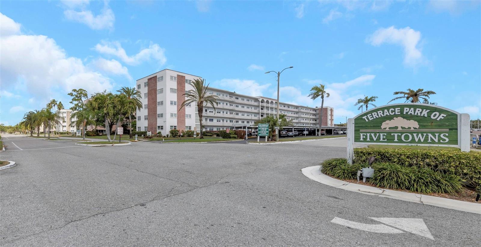 5750 80TH ST N #B-206, ST PETERSBURG, FL, 33709