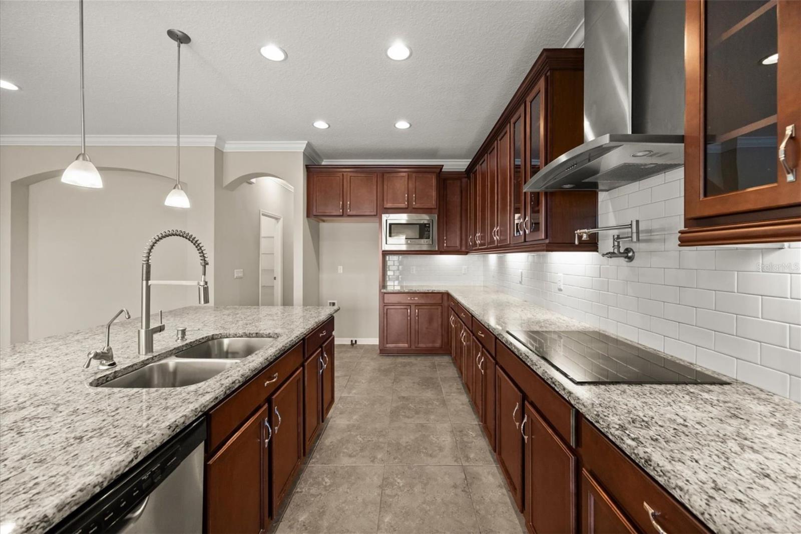 1831 VIA LAGO DR, LAKELAND, FL, 33810