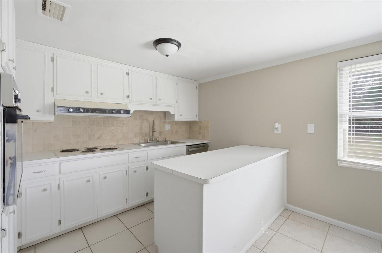 7016 DAVIN ST, LAKELAND, FL, 33813