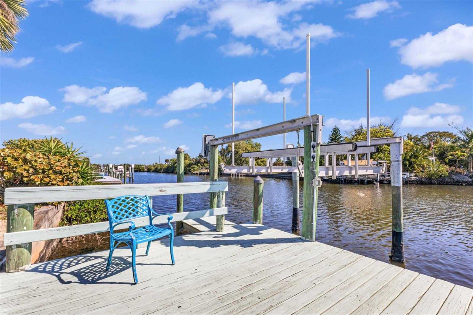 137 BEDFORD DR NE, PORT CHARLOTTE, FL, 33952