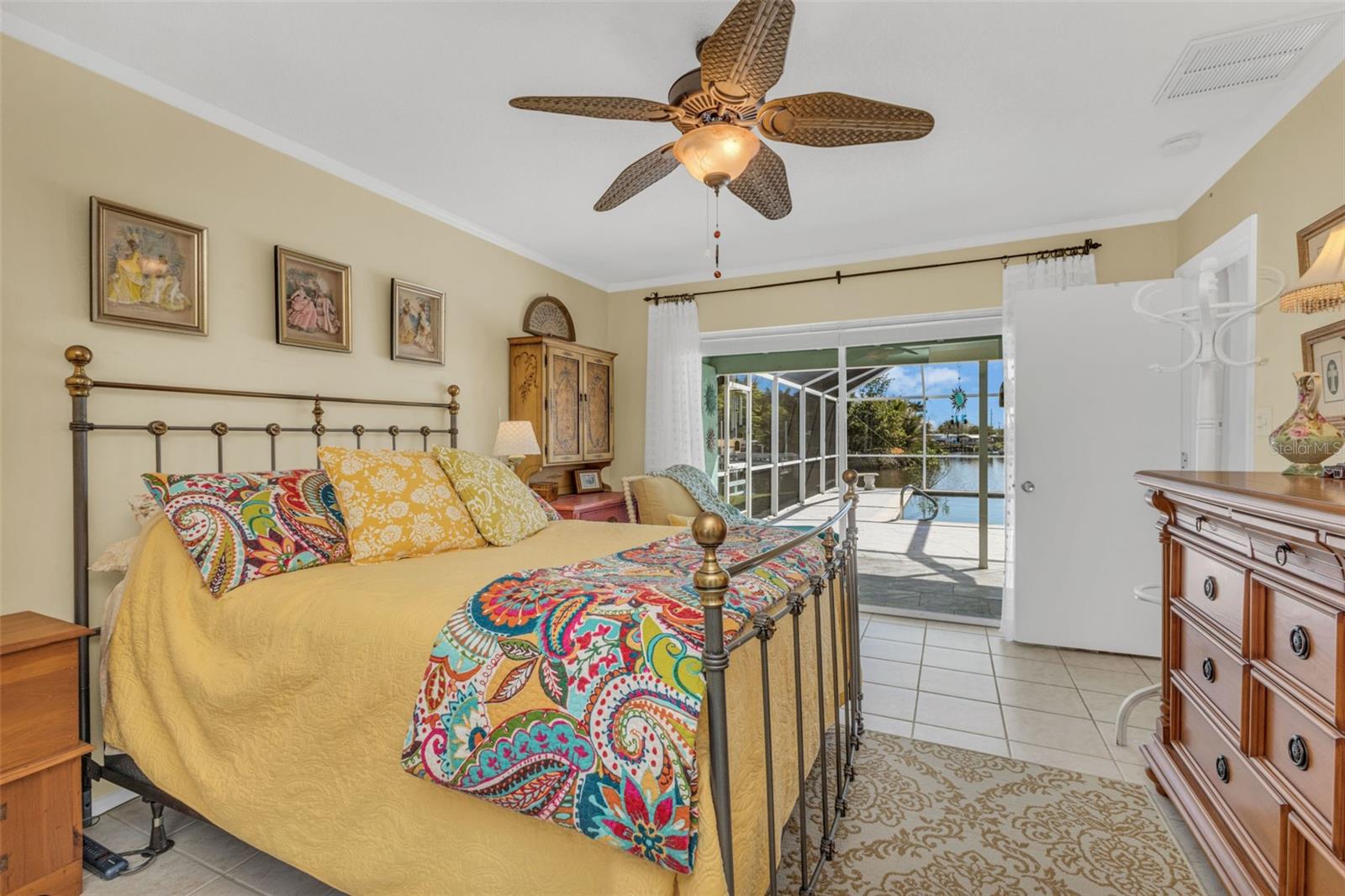 137 BEDFORD DR NE, PORT CHARLOTTE, FL, 33952