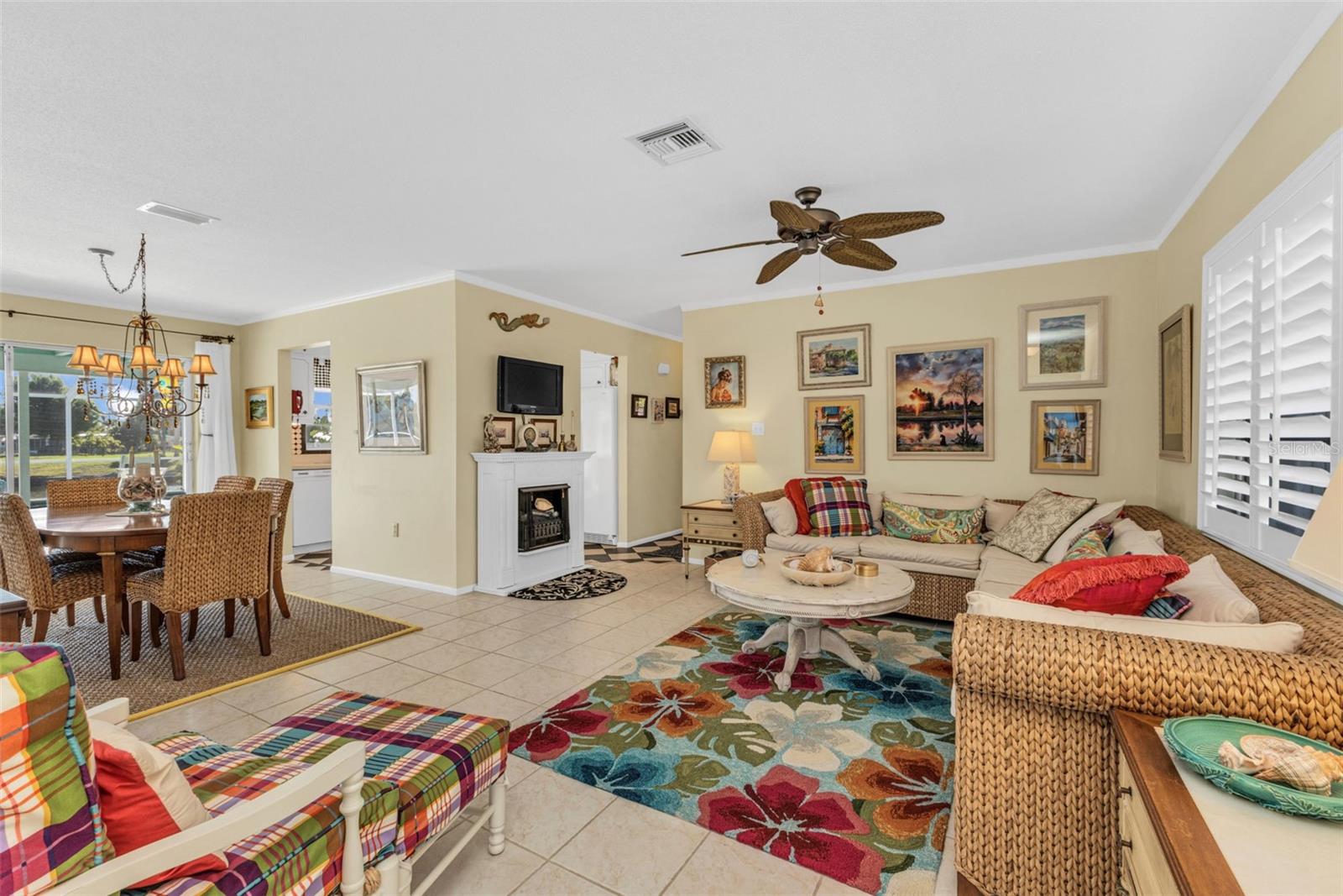 137 BEDFORD DR NE, PORT CHARLOTTE, FL, 33952
