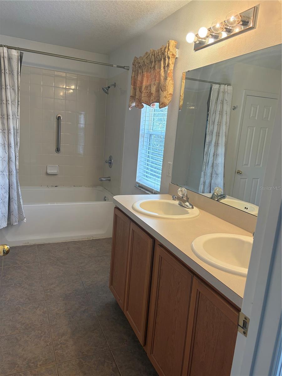 2021 BEACHBERRY LN, OVIEDO, FL, 32765