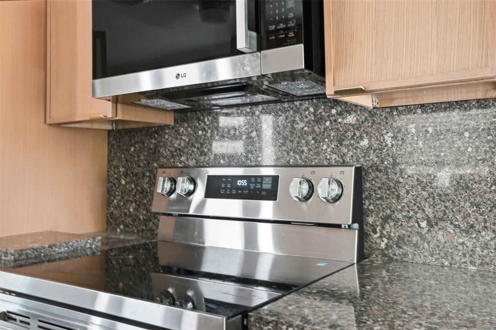 15458 SNOW MEMORIAL HWY, BROOKSVILLE, FL, 34601