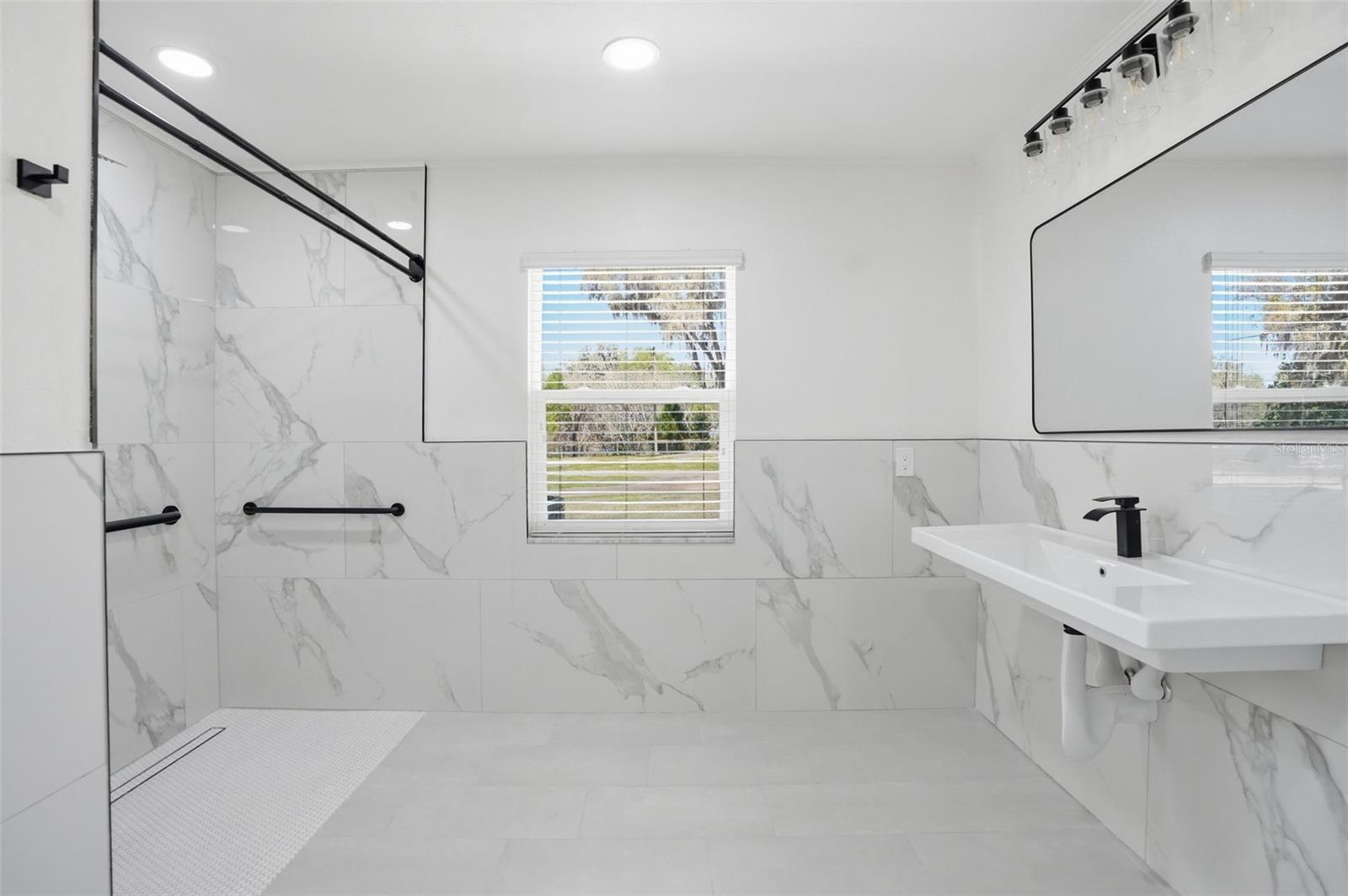 15458 SNOW MEMORIAL HWY, BROOKSVILLE, FL, 34601