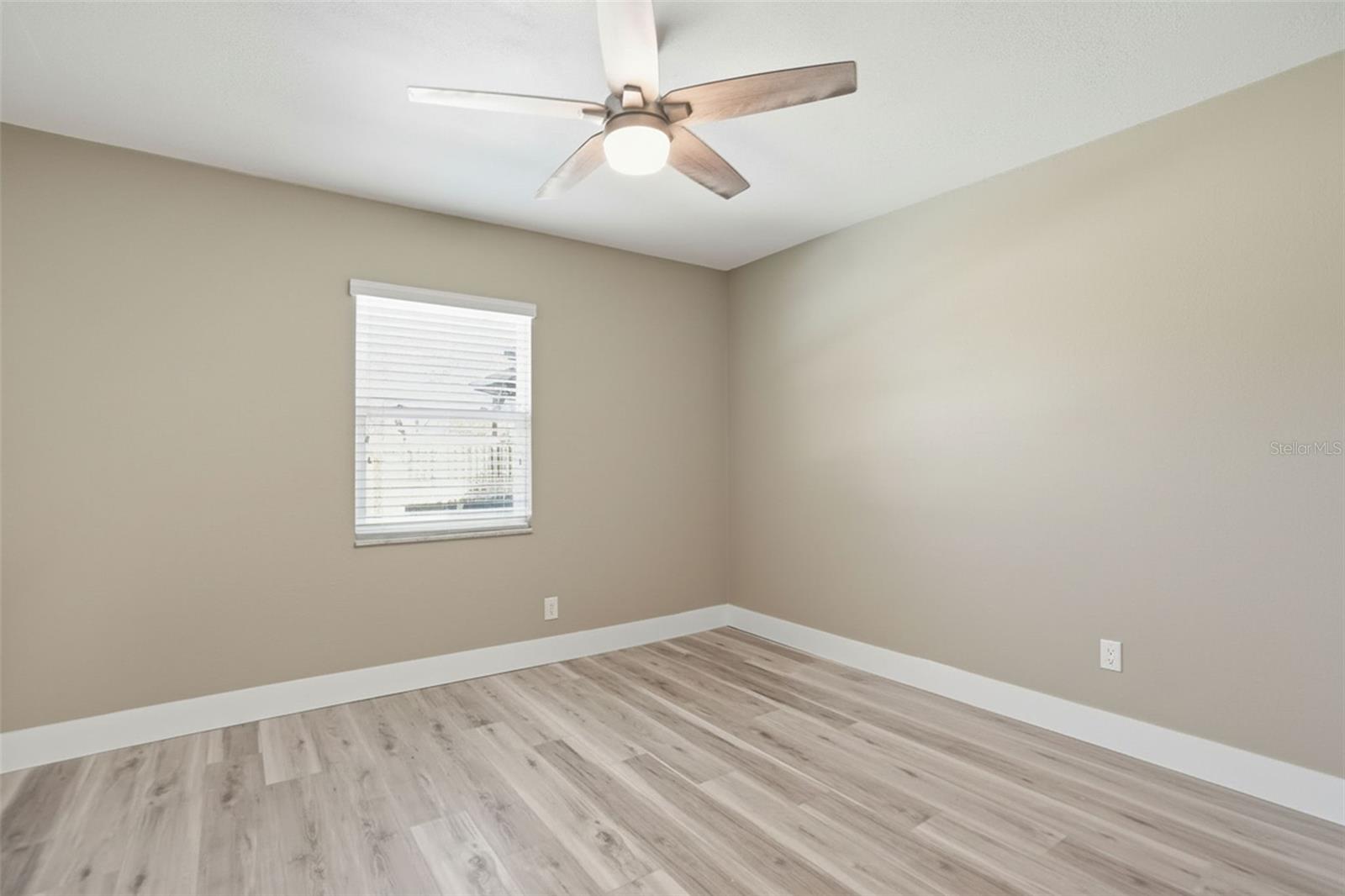 15458 SNOW MEMORIAL HWY, BROOKSVILLE, FL, 34601