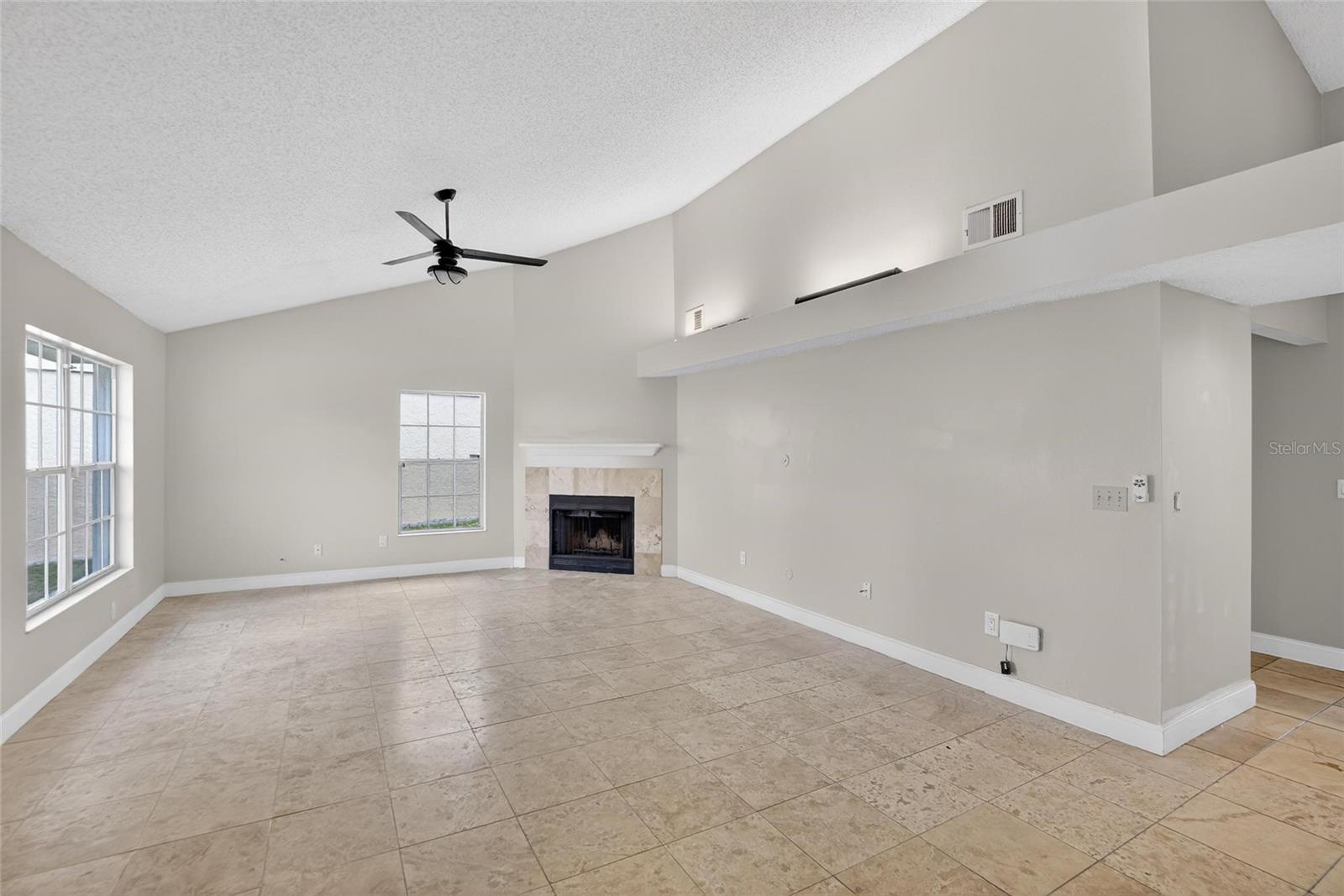 2043 SHADOW PINE DR, BRANDON, FL, 33511