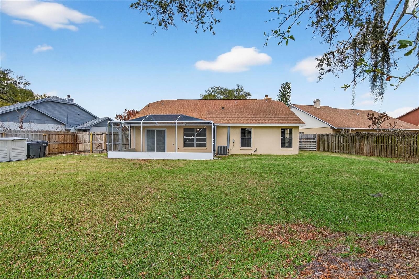 2043 SHADOW PINE DR, BRANDON, FL, 33511