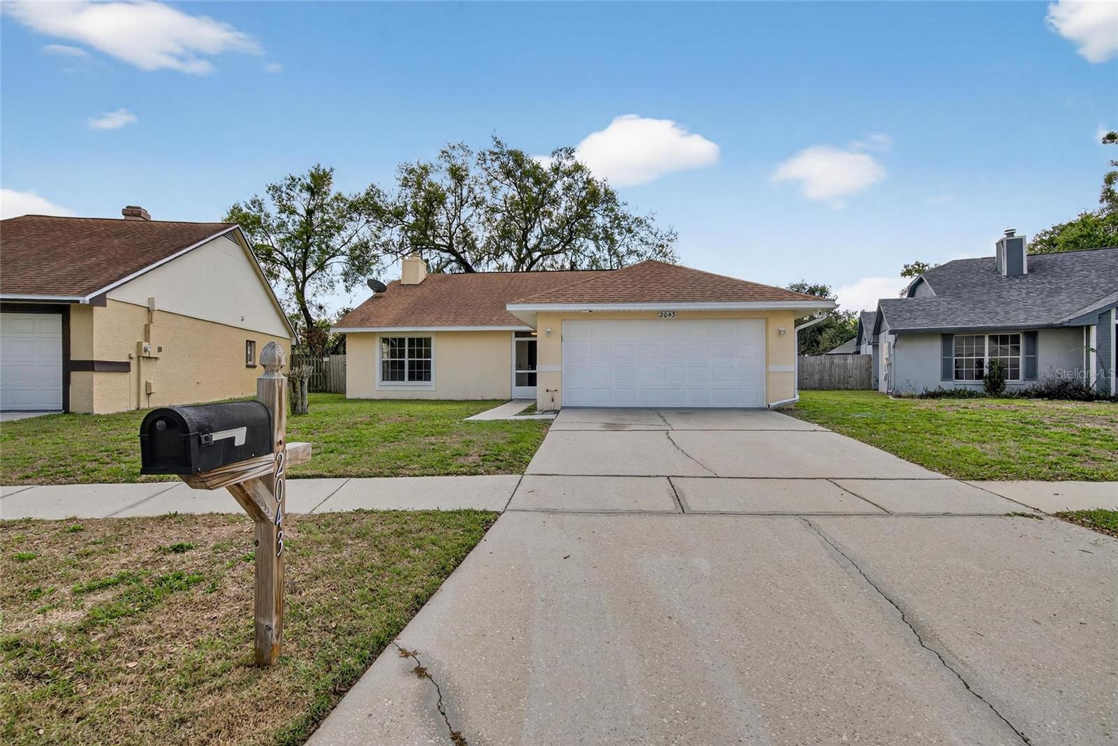 2043 SHADOW PINE DR, BRANDON, FL, 33511