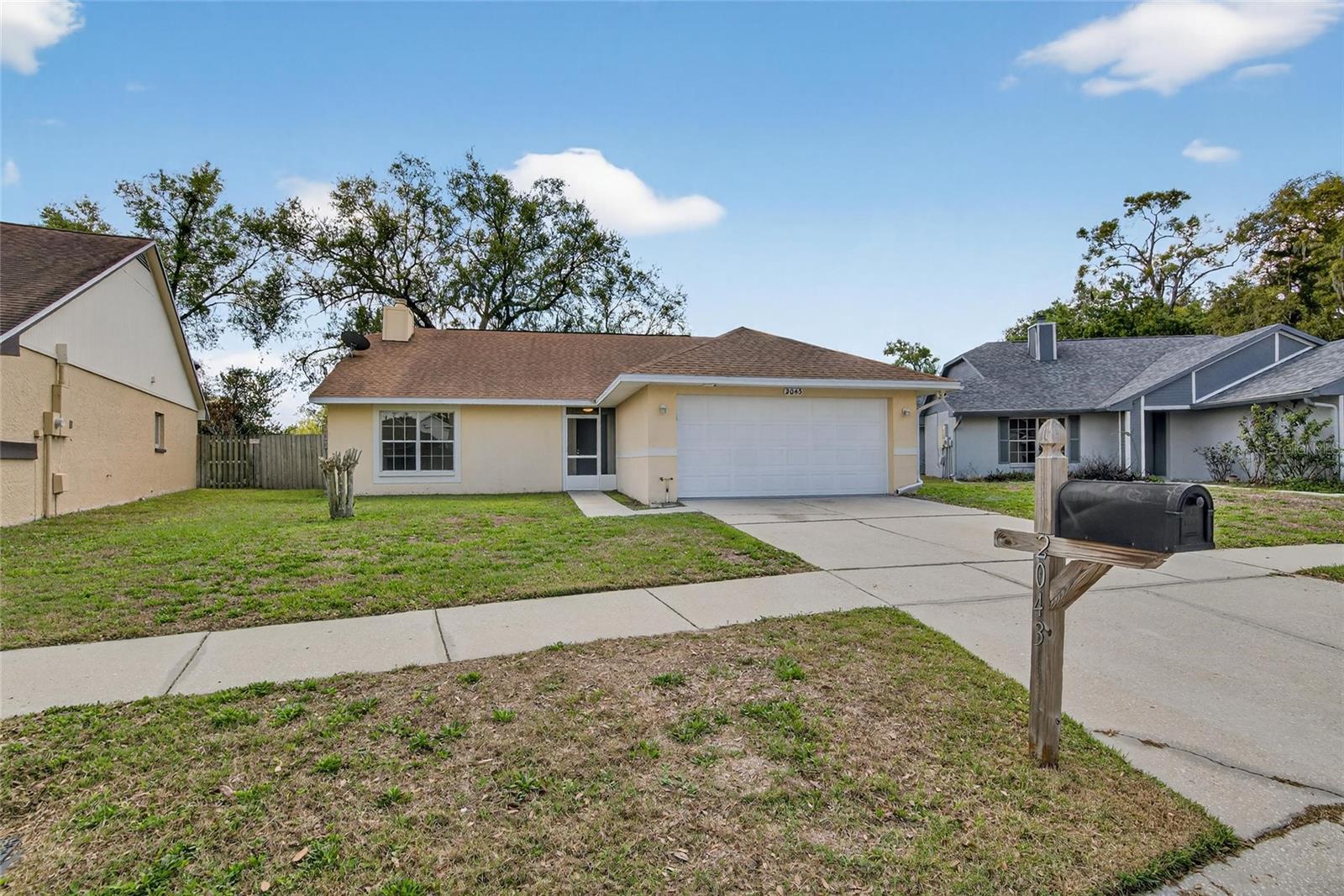 2043 SHADOW PINE DR, BRANDON, FL, 33511
