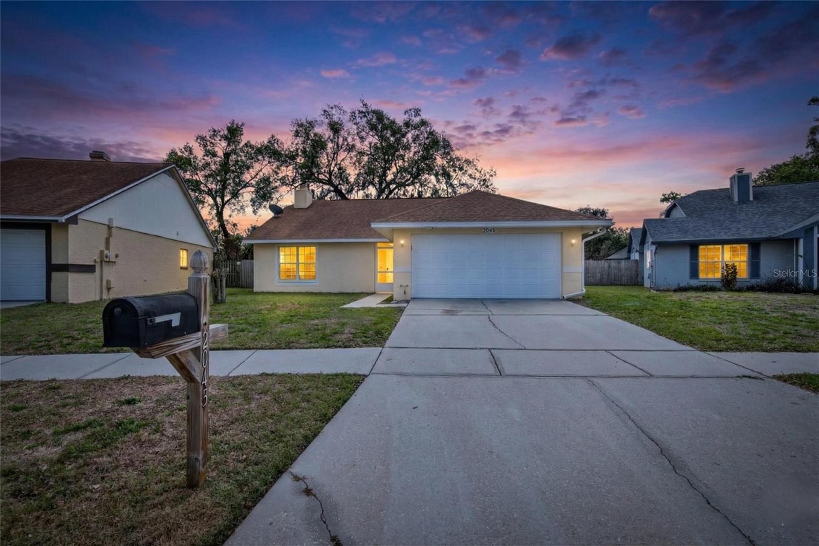 2043 SHADOW PINE DR, BRANDON, FL, 33511