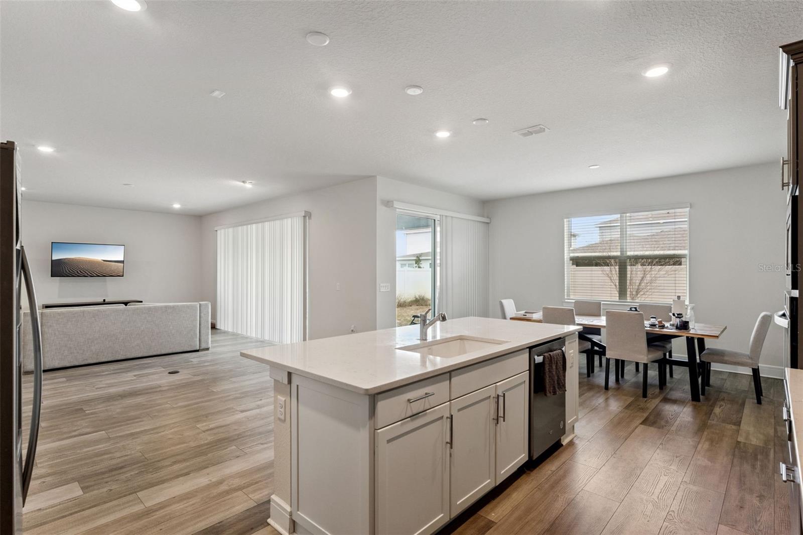 4008 MEANDERING BAY DR, APOPKA, FL, 32712