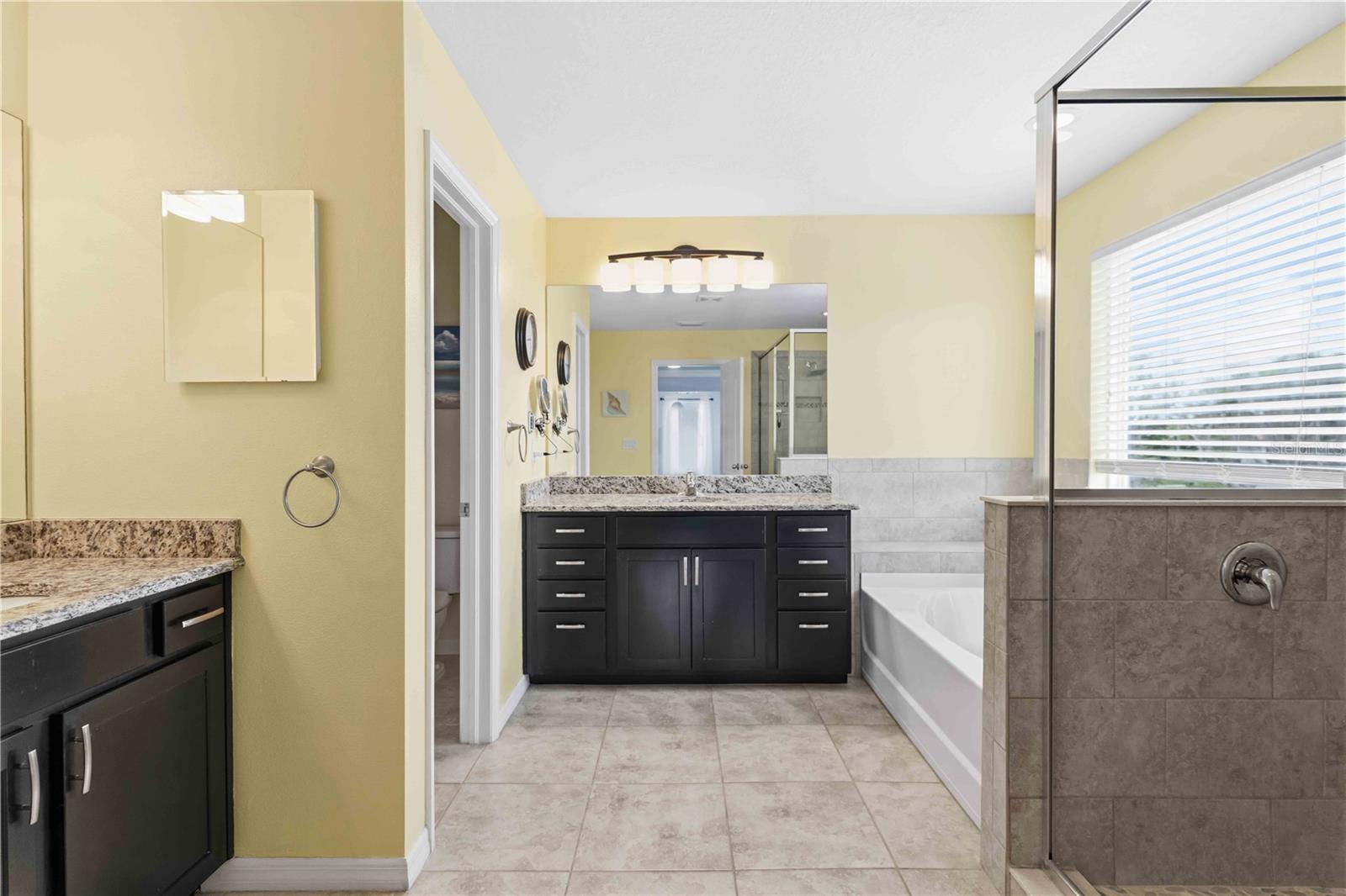 7456 47TH AVENUE CIR E, BRADENTON, FL, 34203