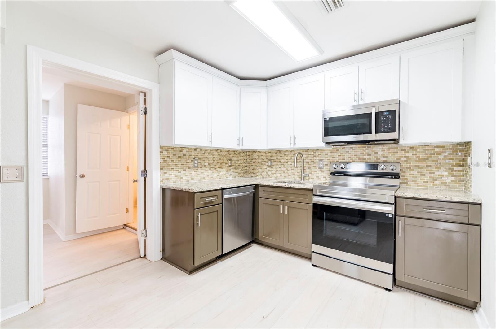 6699 78TH AVE N, PINELLAS PARK, FL, 33781