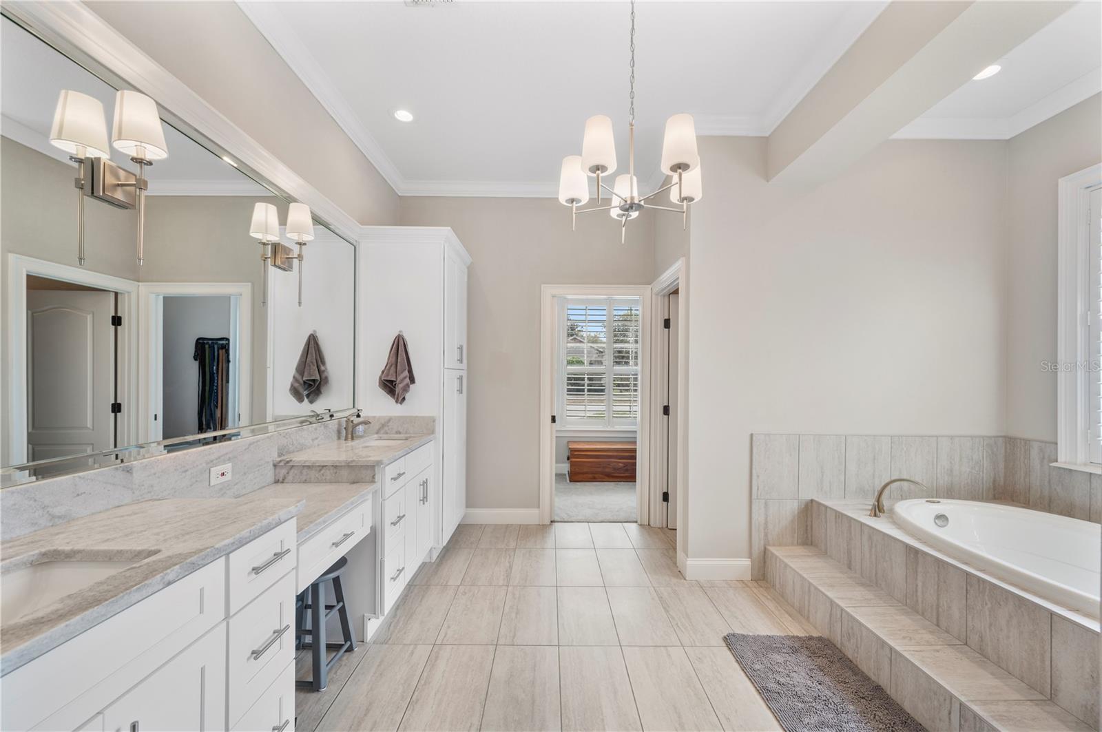 875 ASHTON OAKS CIR, LAKELAND, FL, 33813