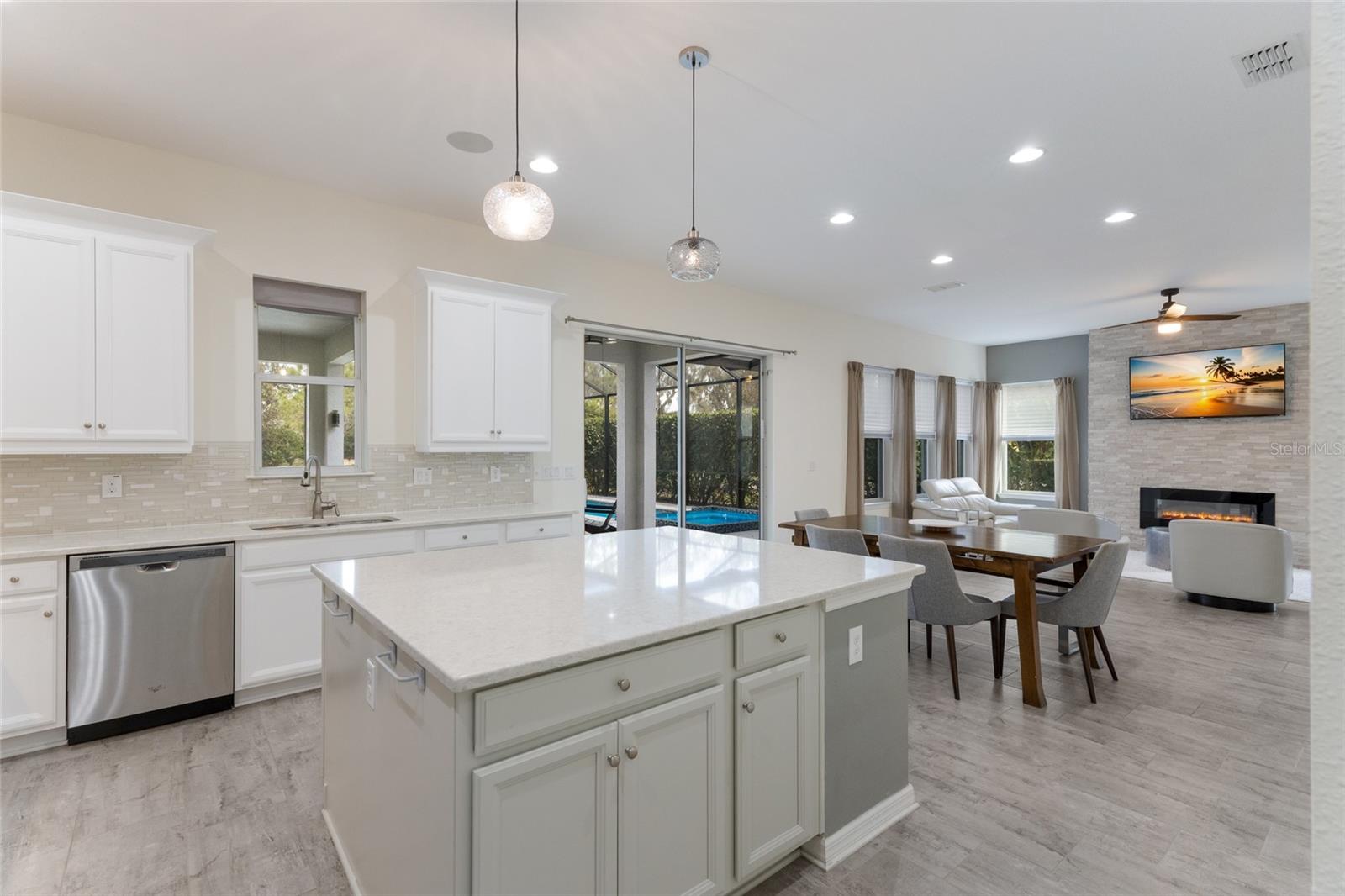 13608 AMERICAN PRAIRIE PL, LAKEWOOD RANCH, FL, 34211
