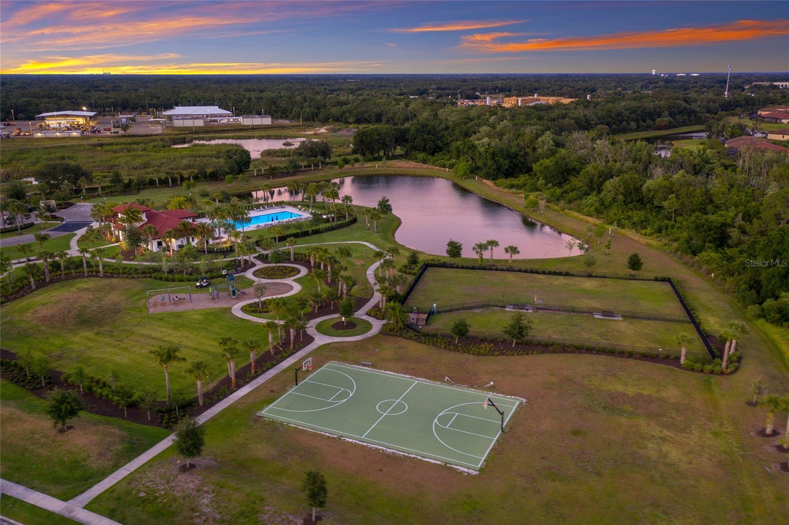 13608 AMERICAN PRAIRIE PL, LAKEWOOD RANCH, FL, 34211
