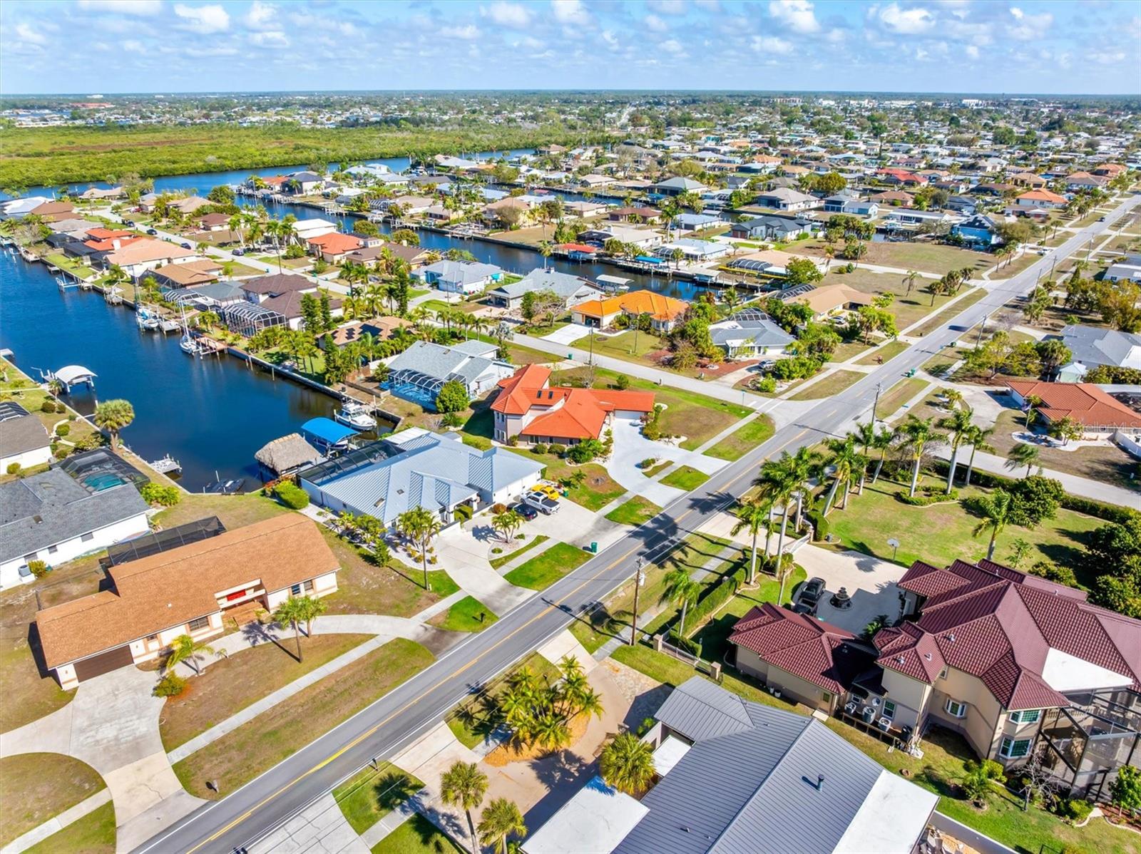 4405 HARBOR BLVD, PORT CHARLOTTE, FL, 33952