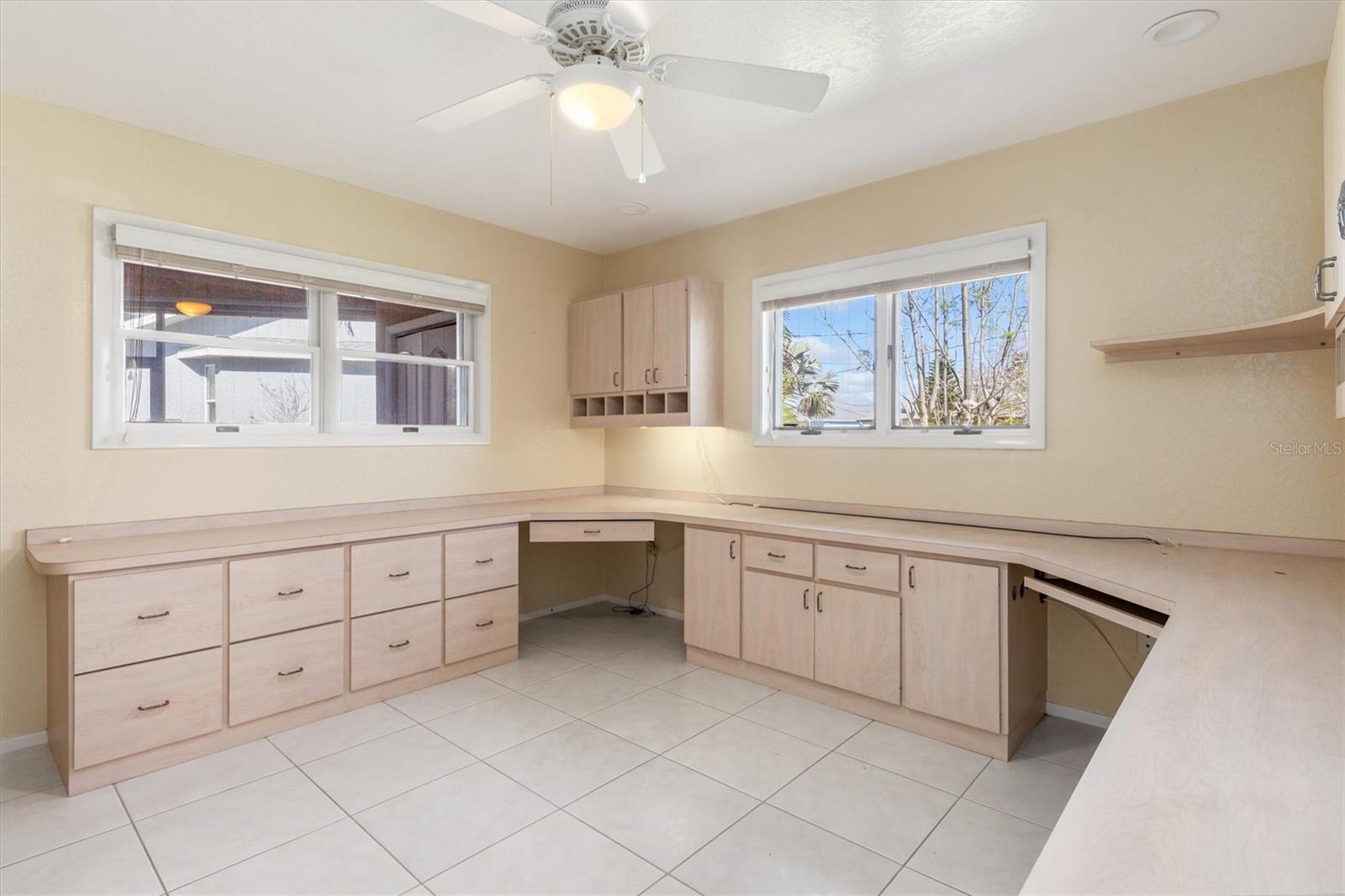 4405 HARBOR BLVD, PORT CHARLOTTE, FL, 33952