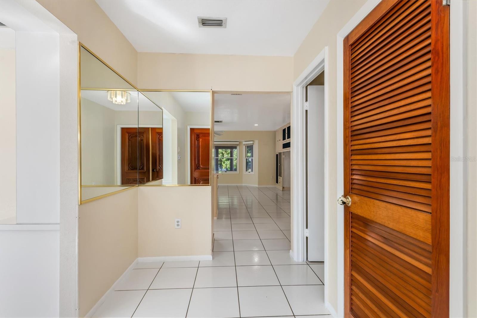 4405 HARBOR BLVD, PORT CHARLOTTE, FL, 33952